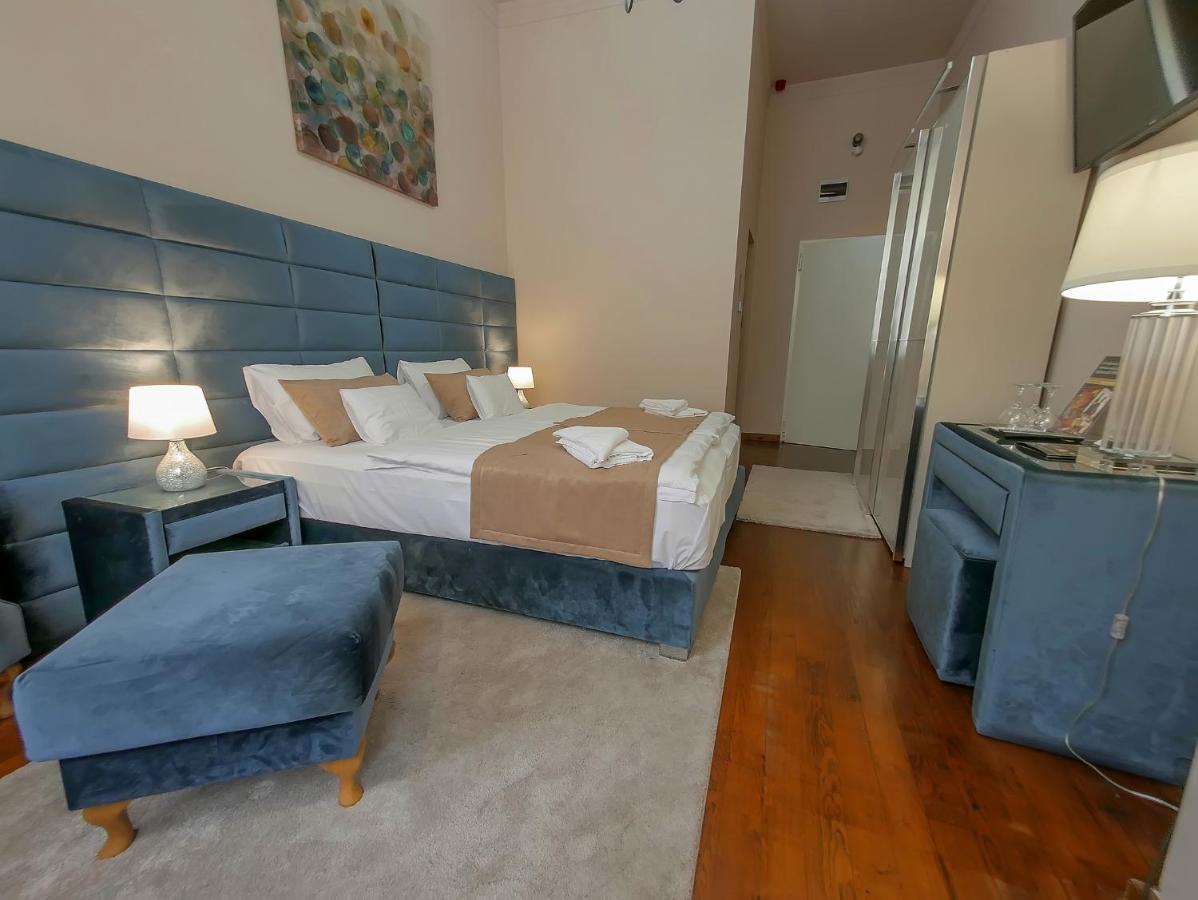Belga Boutique Panzio Hotell Debrecen Eksteriør bilde
