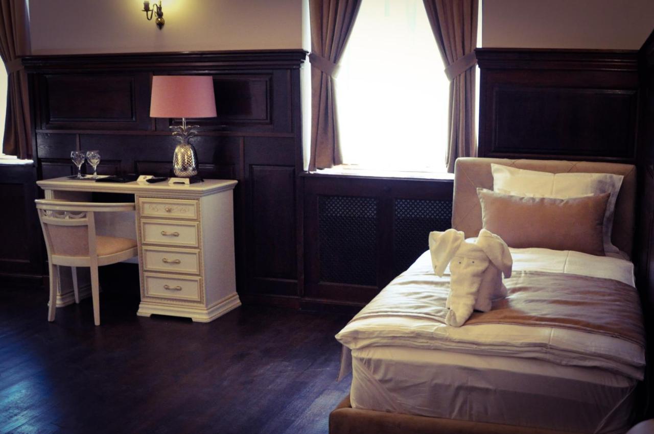 Belga Boutique Panzio Hotell Debrecen Eksteriør bilde